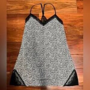 ** Victoria’s Secret ** Modal Leopard lace slip - Medium - NWT